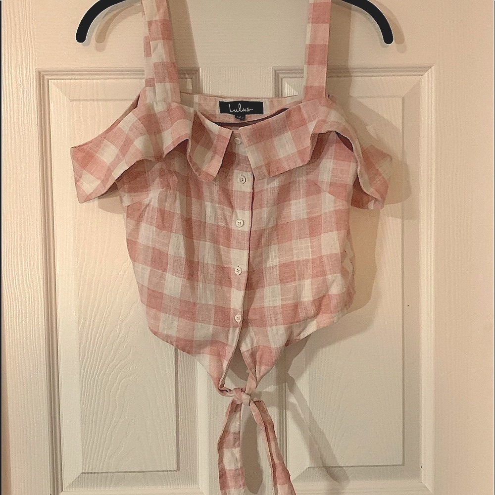 Lulu’s Checkered Summer Crop Top